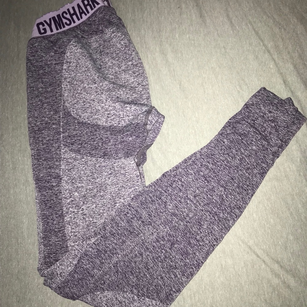 Gym shark flex leggings in lavender size M